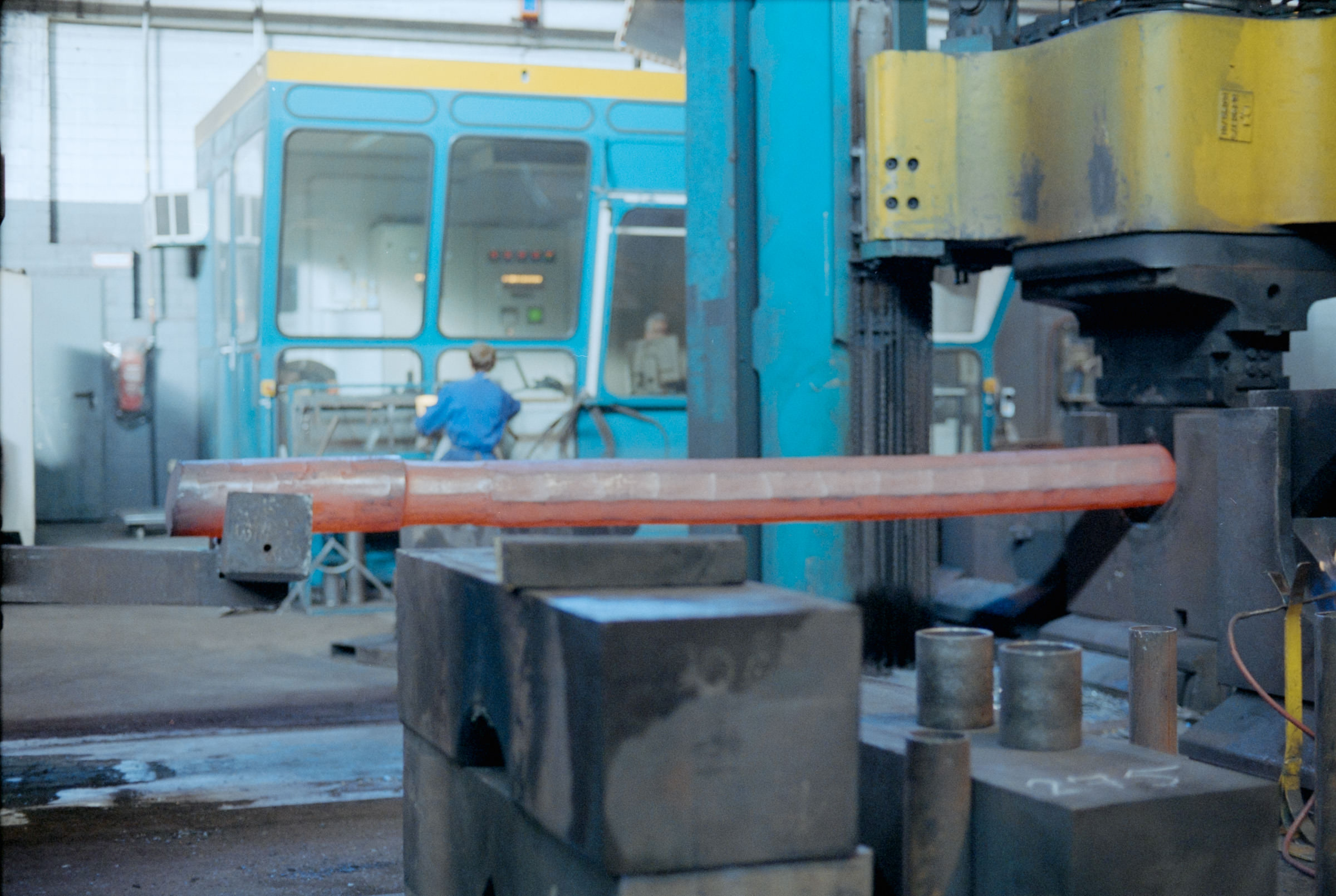 AHP film 2004 11 004 sc240828 img10 NLP